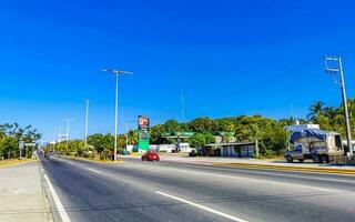 puerto escondido oaxaca Messico 2023 tipico bellissimo colorato turista strada marciapiede città puerto escondido Messico. foto