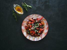 agnello con fichi nel un' dolce salsa. asiatico cucina. superiore Visualizza. foto