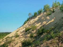geologia roccia formazione di il bornitsky cava, leningrado regione. Russia foto