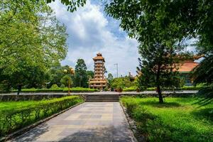 mattina a Ben duoc tempio, cu chi, ho chi minh città, Vietnam. il storico quartiere rivoluzionario accanto cu chi tunnel, un' famoso base di rivoluzionario Vietnam prima 1975. viaggio concetto foto