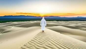 solitudine nel natura giovane adulto in piedi, ammirazione panoramico paesaggio generato di ai foto