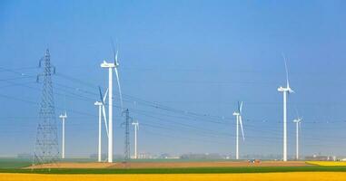 vento turbina nel rurale la zona pulito energia foto