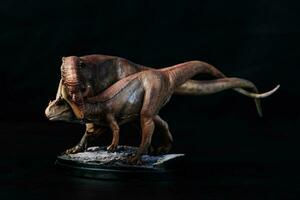 dinosauro Allosaurus nel il buio foto