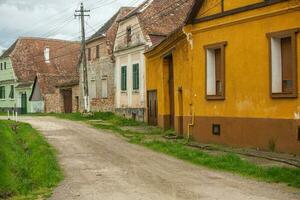 biertan un' molto bellissimo medievale villaggio nel transilvania, Romania. un' storico cittadina nel Romania quello ha conservato il franco e Gotico architettonico stile. viaggio foto. foto