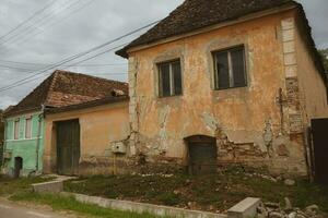 biertan un' molto bellissimo medievale villaggio nel transilvania, Romania. un' storico cittadina nel Romania quello ha conservato il franco e Gotico architettonico stile. viaggio foto. foto