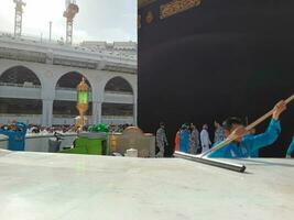 Mecca, Arabia arabia, Maggio 2023 - un' bellissimo Visualizza di pulizia hateem durante giorno vicino il kaaba nel il cortile di Masjid al-haram, mecca. foto