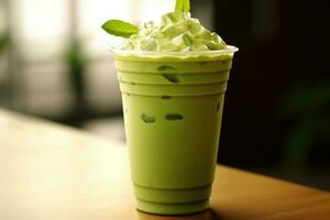 ghiacciato matcha verde tè latte macchiato profesional pubblicità cibo fotografia ai generato foto