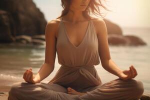 donna Meditare su spiaggia. mentale Salute e meditazione. generativo ai foto