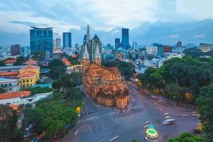 cattedrale di notre dame basilica di saigon vietnam foto