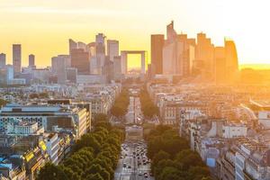 paesaggio urbano di parigi al tramonto in francia foto