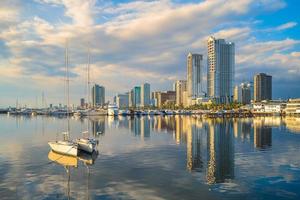 porto di manila nella baia di manila nelle filippine foto