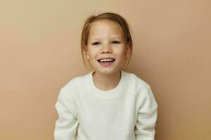 carino ragazza bambini stile emozioni divertimento stile di vita inalterato foto