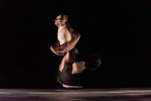 il movimento astratto della danza foto