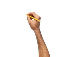 uomo Tenere penna su bianca sfondo avvicinamento di mano in forma per formazione scolastica concetto. foto