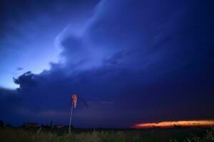 tempestoso cielo, Patagonia, Argentina foto