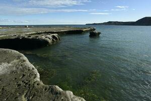 costiero paesaggio con scogliere nel penisola Valdes, mondo eredità luogo, patagonia argentina foto