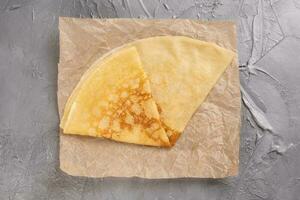 pianura pancake e cottura al forno carta sfondo superiore Visualizza. foto