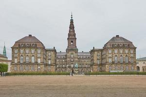 l'edificio principale di christiansborg slot copenhagen, danimarca foto