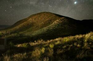 lihue calel nazionale parco, notte paesaggio, la pampa, argentina foto