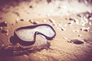 immersione maschera su un' spiaggia foto