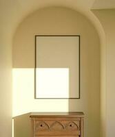 minimo 7x10 telaio modello manifesto sopra il tavolo sospeso su il beige parete splendente di finestra leggero foto