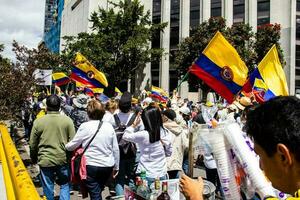 bogotà, Colombia, giugno 2023, tranquillo, calmo protesta marce contro il governo di gustavo petro chiamato la marcha de la maioria foto