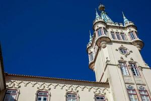 Torre di il il comunale edificio di sintra, costruito dopo 1154 per Casa il Locale amministrazione foto