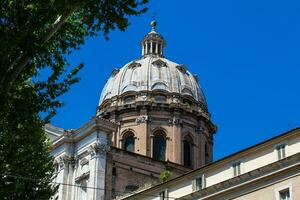 cupola di il presto barocco stile Chiesa di san Carlo ai catanari anche chiamato santi biagio e Carlo ai catanari nel Roma foto