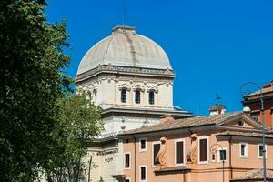 cupola di il grande sinagoga di Roma costruito su 1904 foto