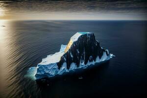 un iceberg galleggiante nel il mezzo di il oceano. ai generato foto
