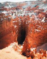 Parco nazionale di Bryce Canyon in inverno nello Utah, Stati Uniti d'America foto