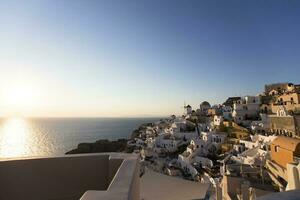 Oia villaggio su santorini isola nel Grecia a tramonto foto