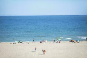 agosto 31, 2019. ucraina, Odessa, spiaggia. mare e spiaggia di le persone. foto