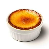 delizioso creme brulee isolato su bianca sfondo foto