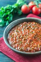 ciotola di marinara - italiano pomodoro salsa foto