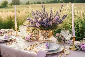 nozze tavolozza, elegante formale cena tavolo ambientazione, tavolo fuga con lavanda decorazione per vacanza festa evento celebrazione, generativo ai foto