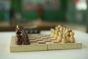 gioco di scacchi. scacchi torneo. pezzi su tavola. foto