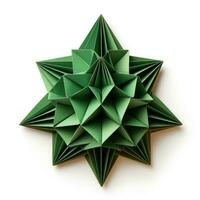 fatto a mano Natale albero origami ornamento isolato su bianca sfondo foto