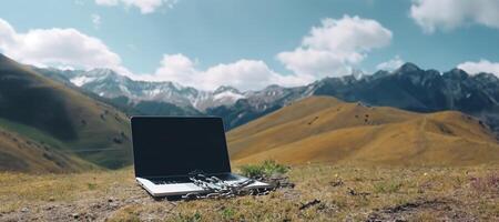 banca icona. incatenato il computer portatile su montagna sfondo. ai generativo. foto