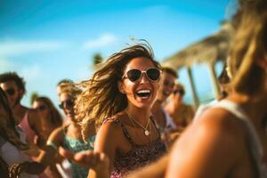spiaggia club festa, con persone danza e godendo il musica sotto il caldo sole. generativo ai foto