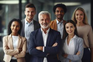 contento diverso colleghi, amichevole personale e grigio capelli attività commerciale squadra capo esecutivo. ai generativo foto