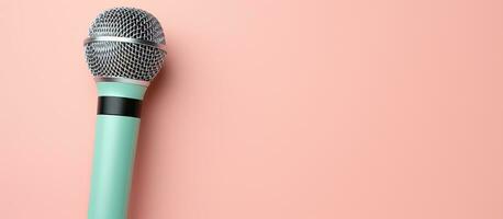 foto di un' rosa microfono su un' vivace sfondo con copia spazio