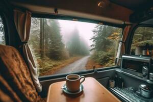 cottura a vapore tazza di caffè nel un' furgone vita camper vivente il lento vita. generativo ai foto