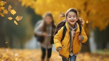 i bambini felici vanno a scuola foto