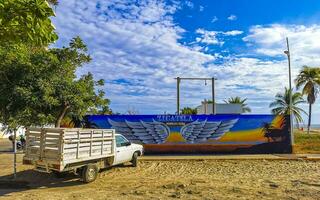 puerto escondido oaxaca Messico 2023 parete con graffiti arte disegni dipinti nel puerto escondido Messico. foto