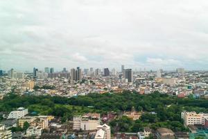 skyline della città di bangkok in thailandia foto