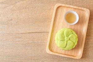 torta di luna cinese aroma di tè verde green foto