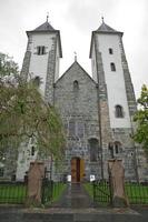 chiesa di santa maria a sandviken, bergen, norvegia foto