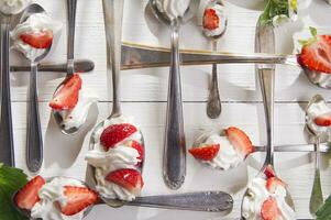 fragola con panna foto