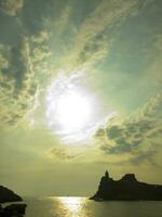 il Chiesa di portovenere a tramonto foto